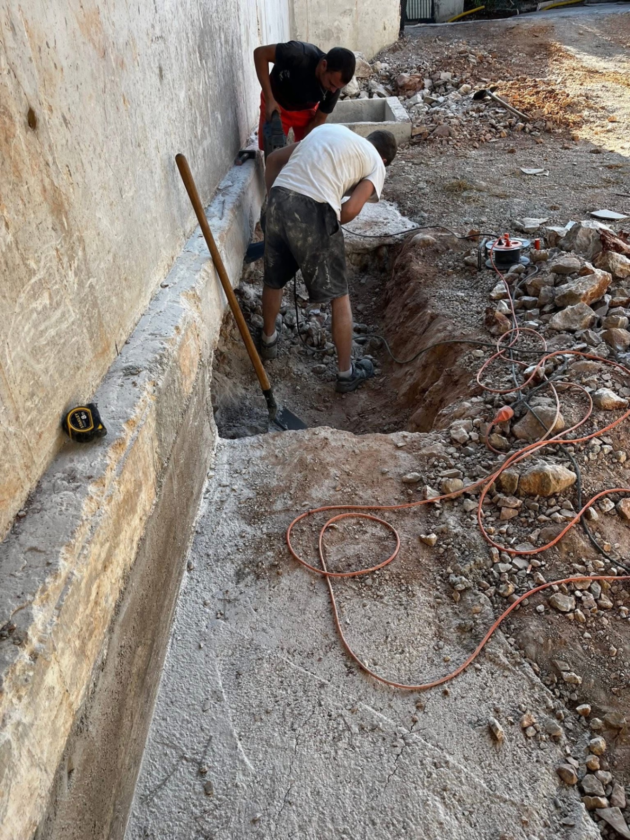 LUX RENOV — ouverture de tranchée et préparation des reprises structurelles